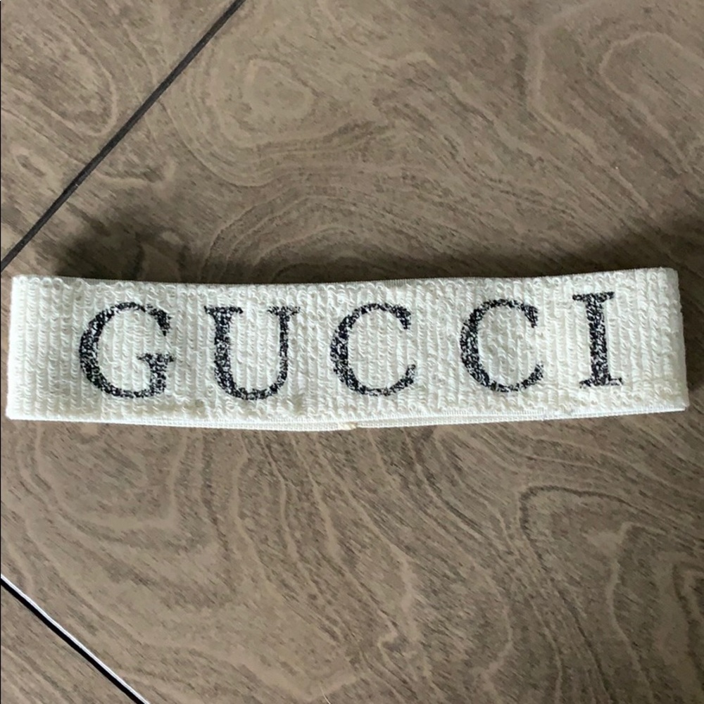 Gucci elastic headband NWOT